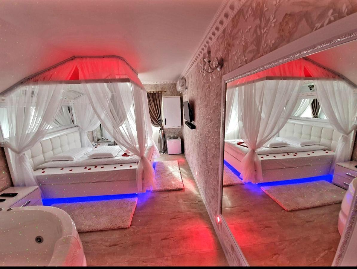 Anadi Hotel Boutique Only Adult Braşov Dış mekan fotoğraf
