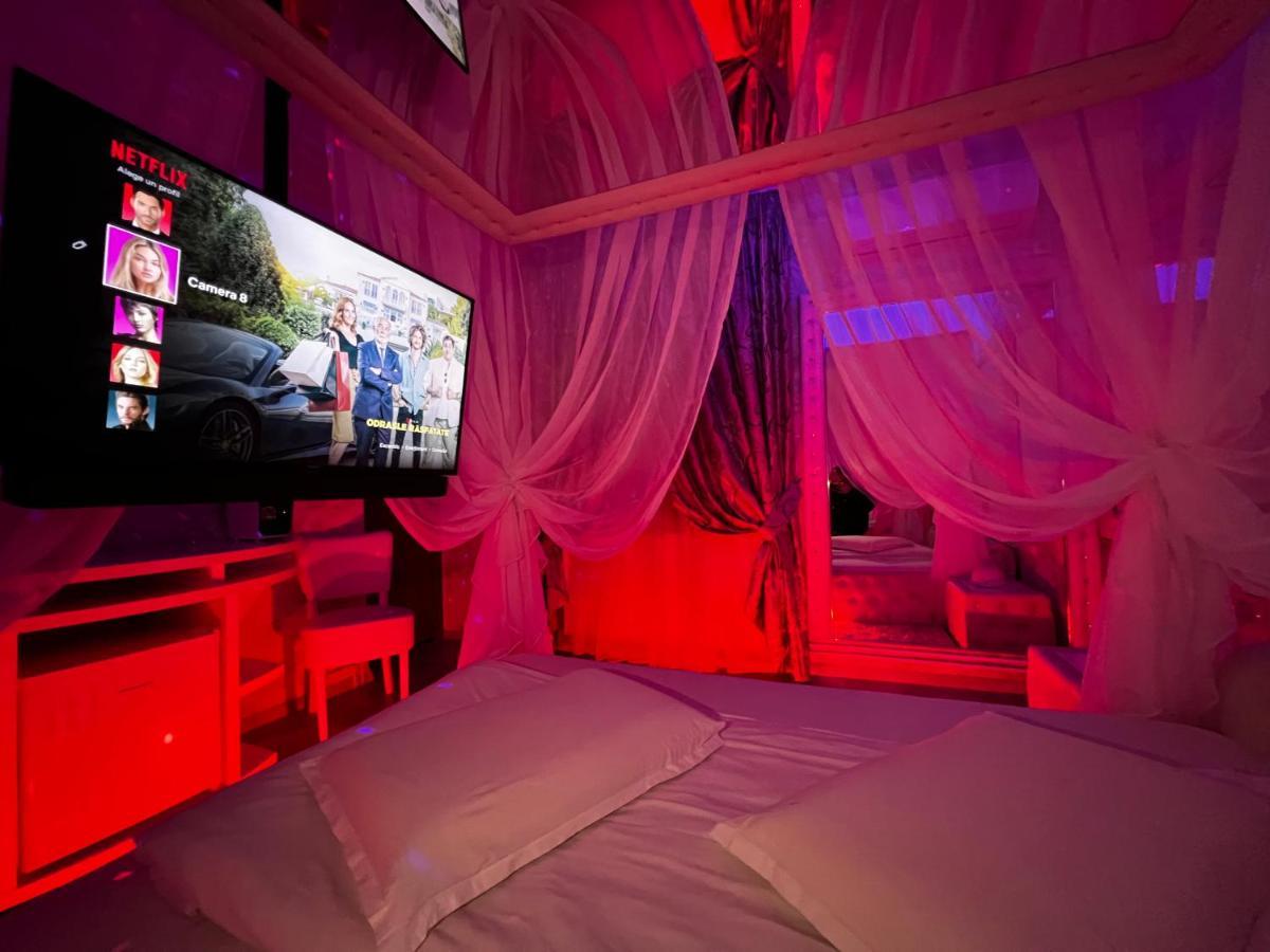 Anadi Hotel Boutique Only Adult Braşov Dış mekan fotoğraf